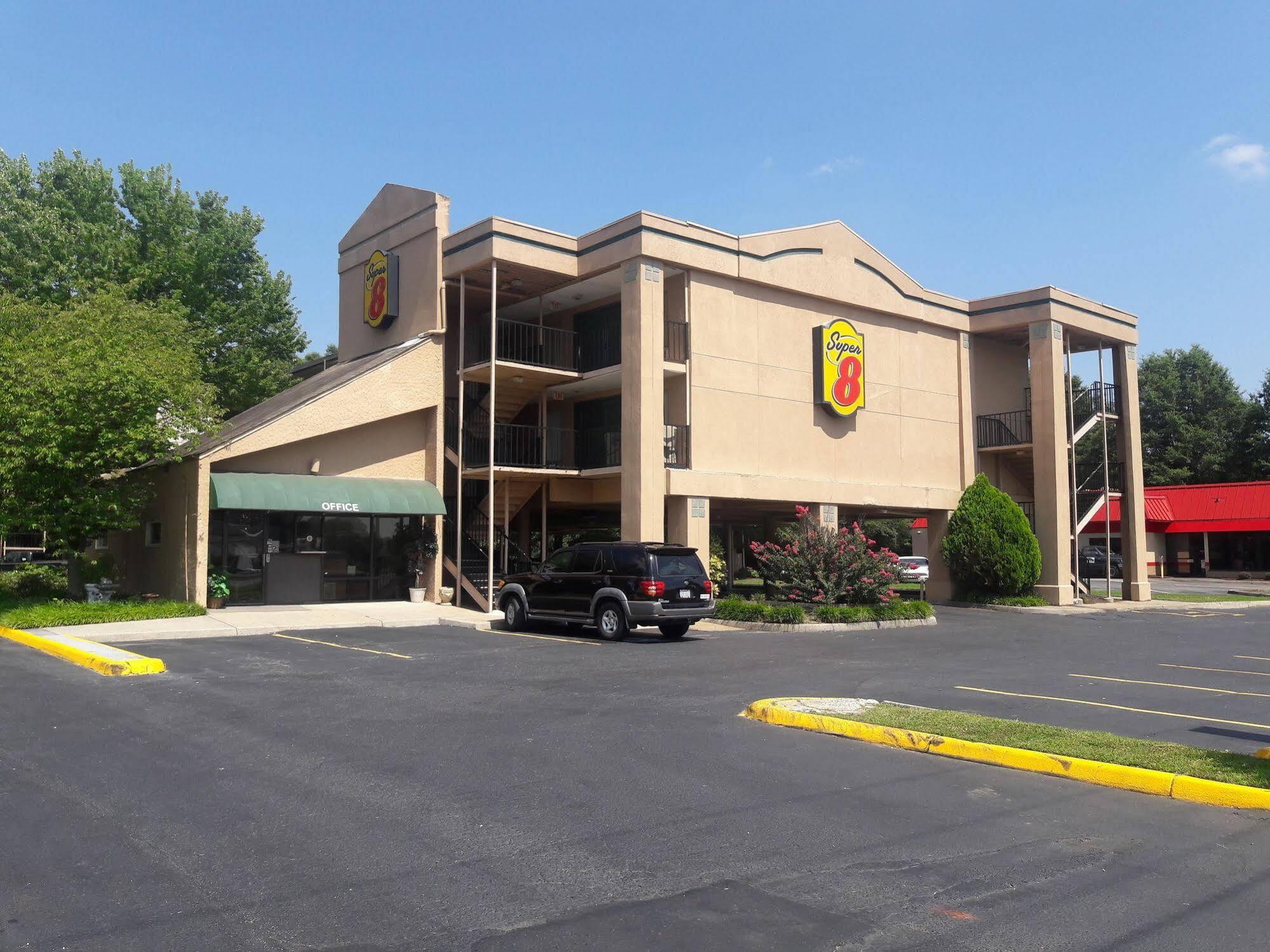 Super Inn Williamsburg Luaran gambar